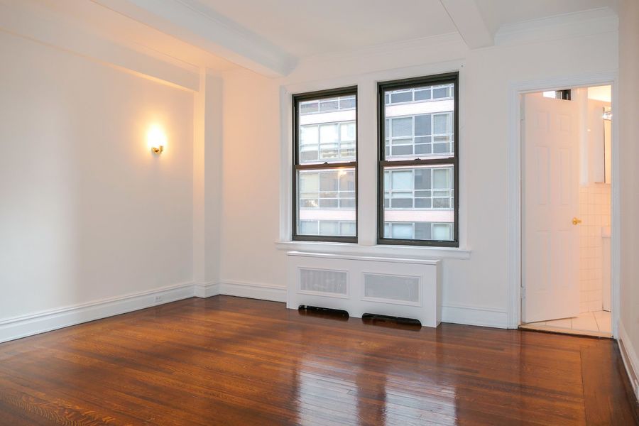 The Sutton Collection 405 East 54th Street