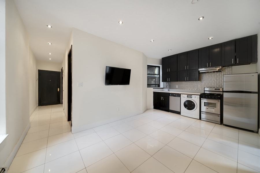  123 West 106th Street