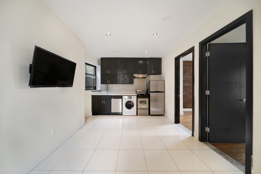  123 West 106th Street