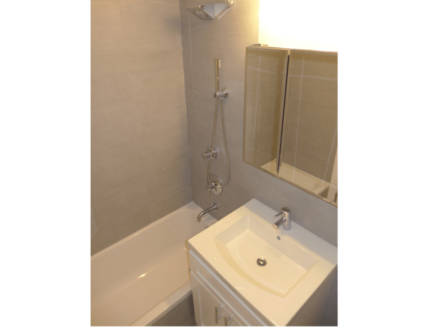 Embassy House 301 East 47th Street