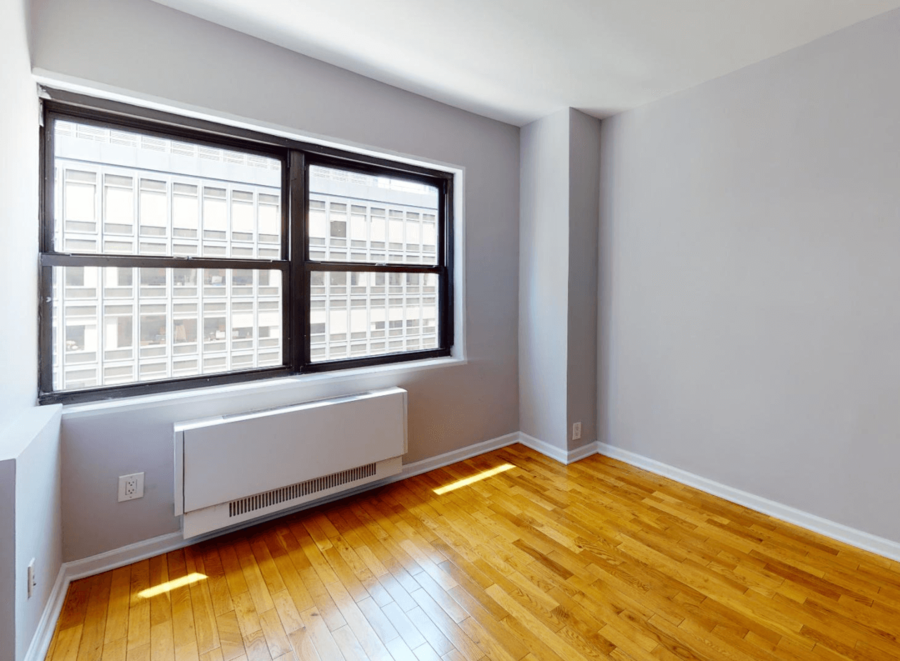 Embassy House 301 East 47th Street