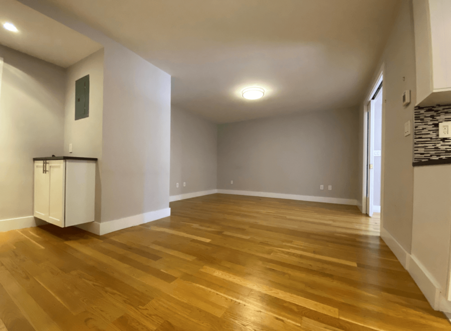 Embassy House 301 East 47th Street