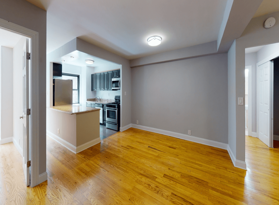 Embassy House 301 East 47th Street