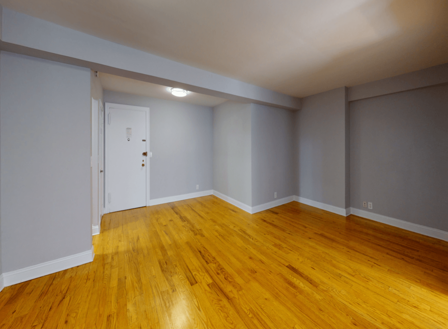 Embassy House 301 East 47th Street