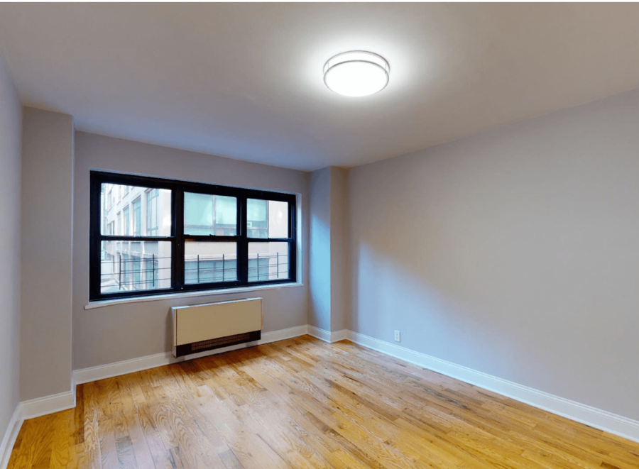 Embassy House 301 East 47th Street