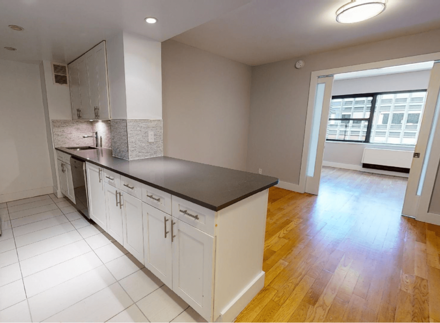 Embassy House 301 East 47th Street