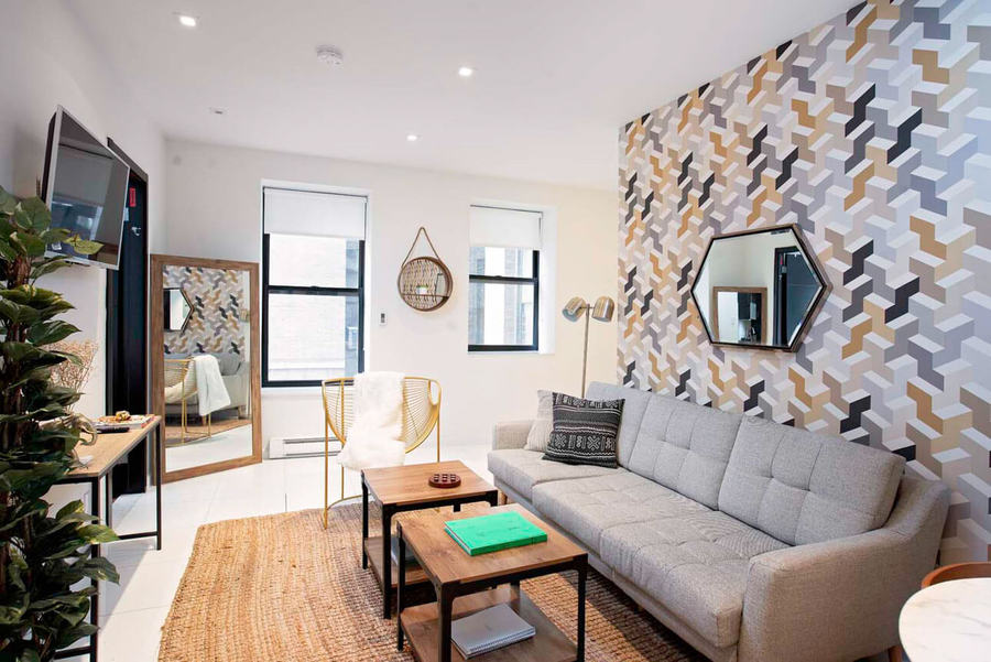  350 Manhattan Avenue