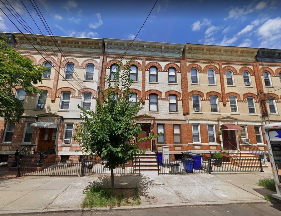 Common Fairview 1867 Cornelia Street