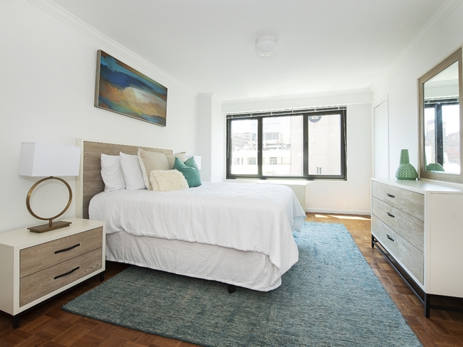  220 East 72nd Street