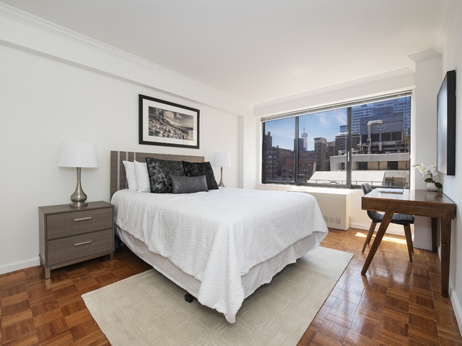  220 East 72nd Street