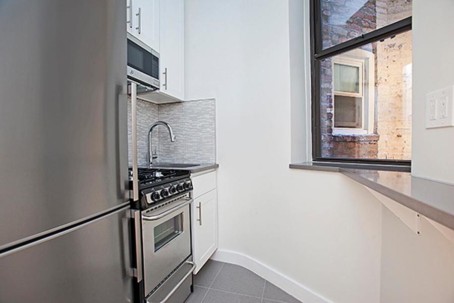  518 East 88th Street