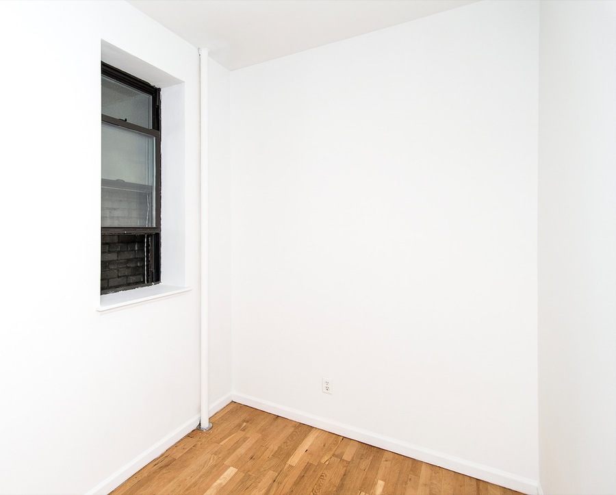  305 East 78th Street