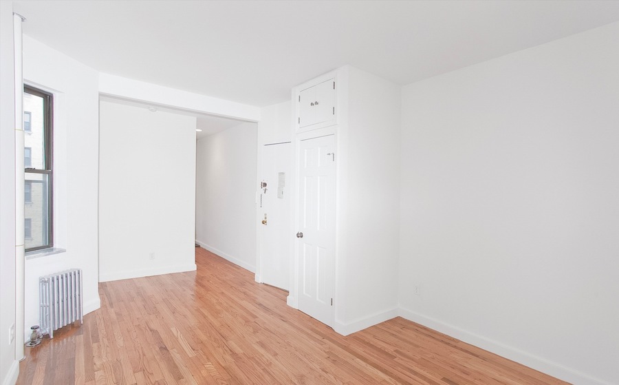  305 East 78th Street