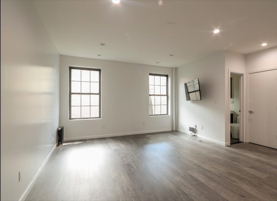  119-20 Union Turnpike