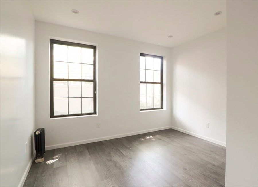  119-20 Union Turnpike