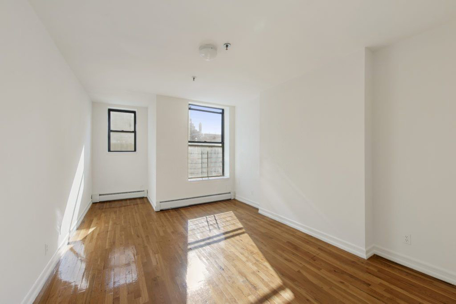  2200 Frederick Douglass Boulevard