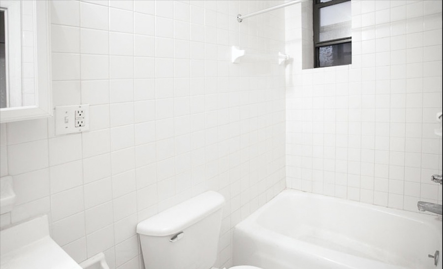  172 East 82nd Street