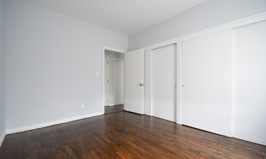 The Ross 153 East 165th Street