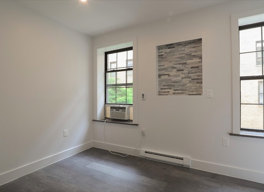  119-20 Union Turnpike