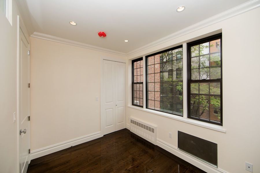  324 West 14th Street