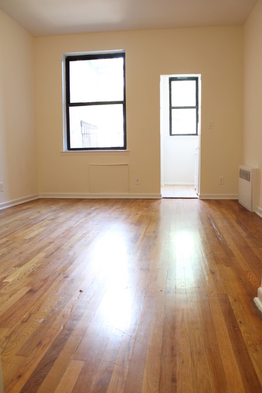  527 East 88th Street