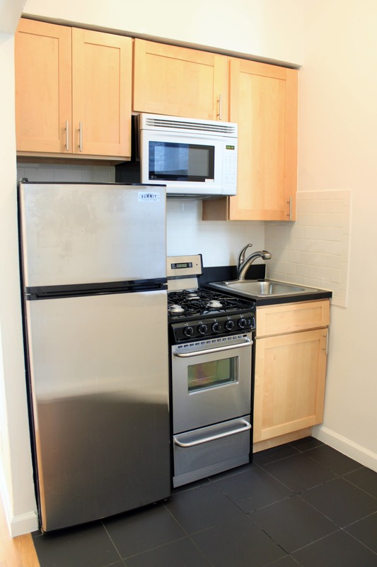  527 East 88th Street