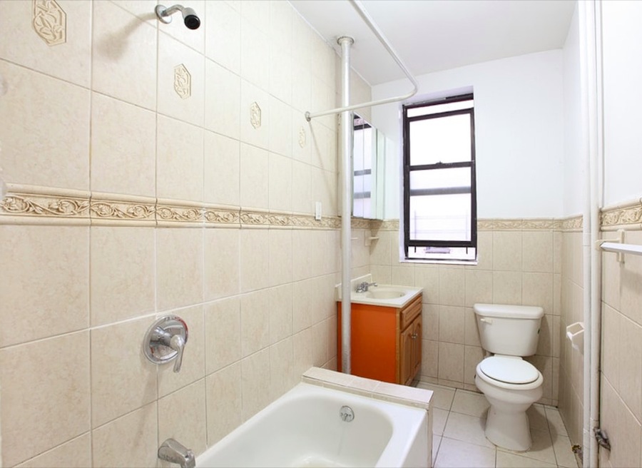  287 Edgecombe Avenue