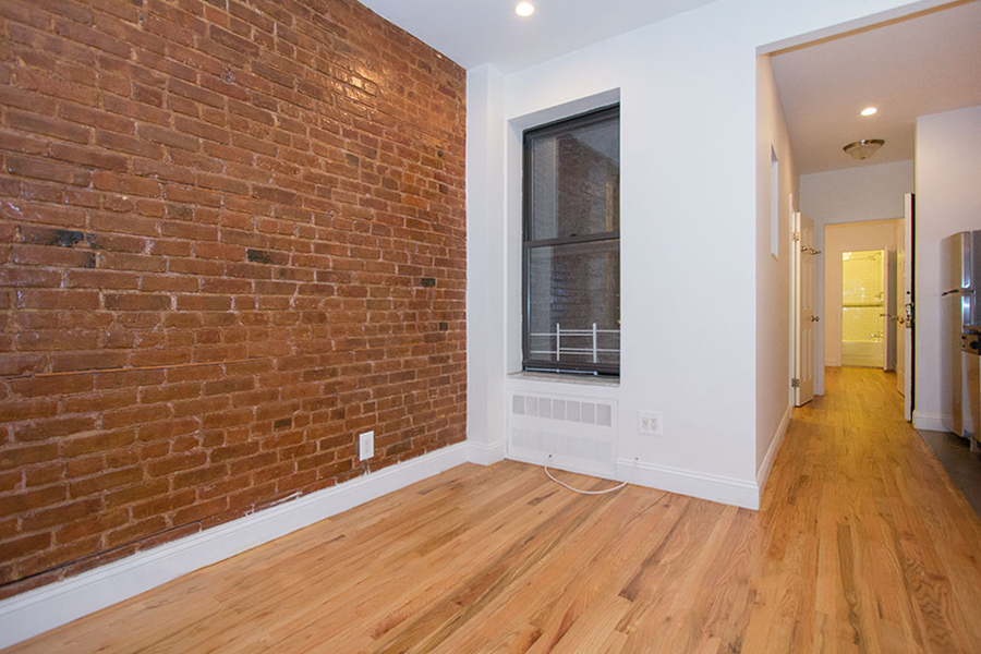  172 East 82nd Street