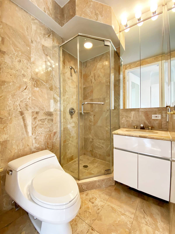  150 East 57th Street