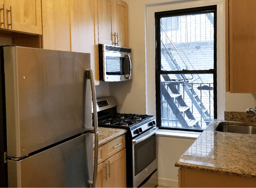 Acropolis 21-05 33rd Street