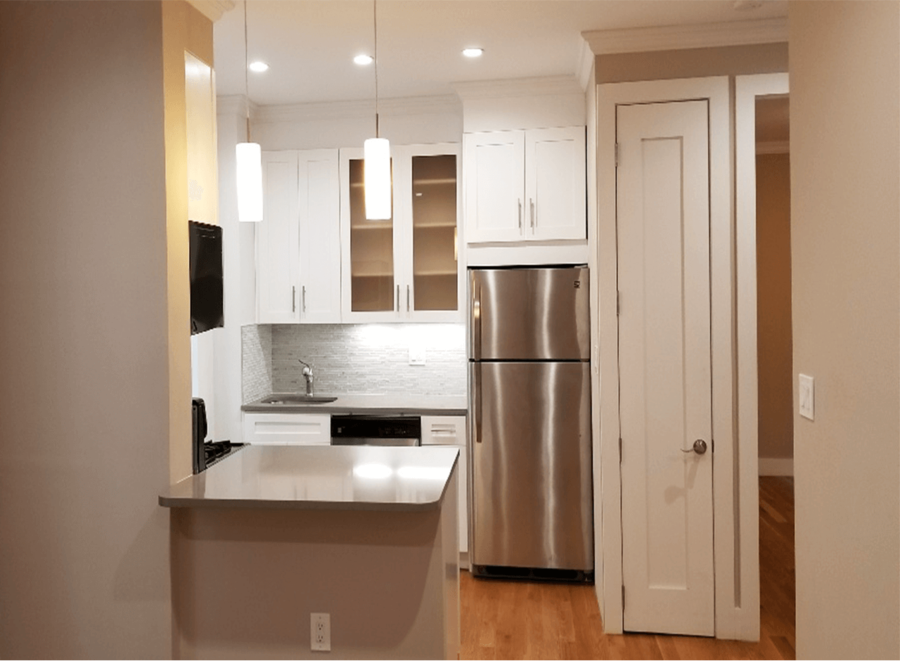 Acropolis 21-05 33rd Street