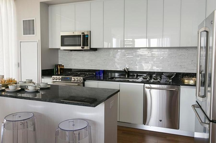 Hawthorn Park 160 West 62nd Street