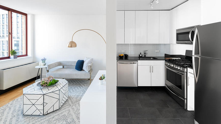 Plaza West 444 West 35th Street