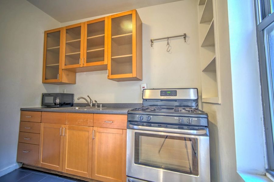  239 East 14th Street