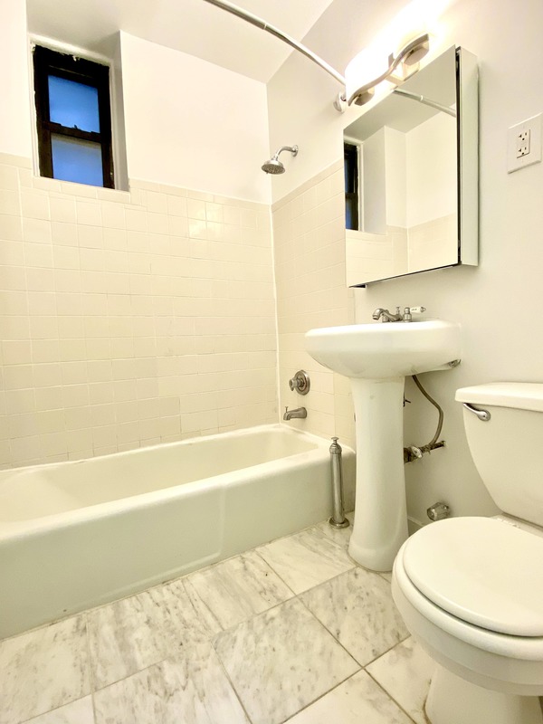  410 East 89th Street