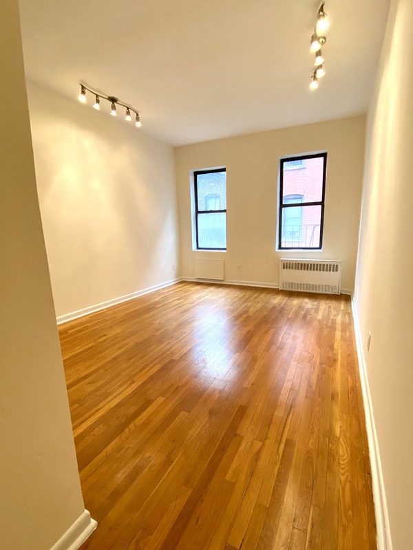  416 East 74th Street