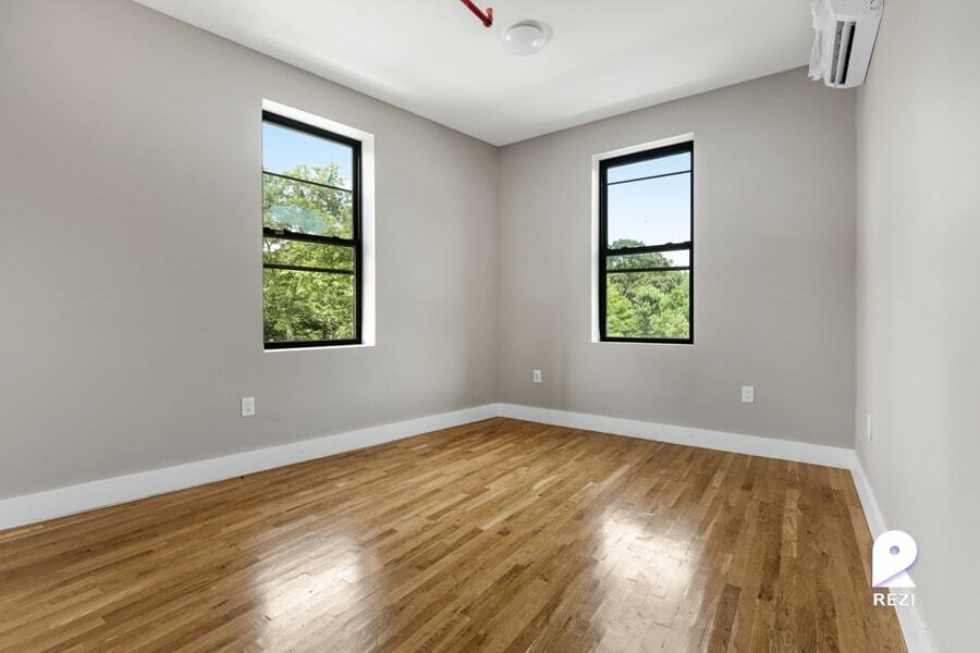  1428 Franklin Avenue