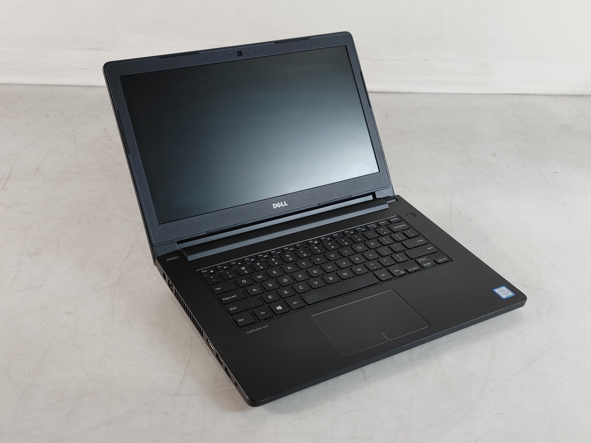 Dell Latitude 3470 Core i5-6200U 2.30 GHz 4 GB DDR3 No HDD