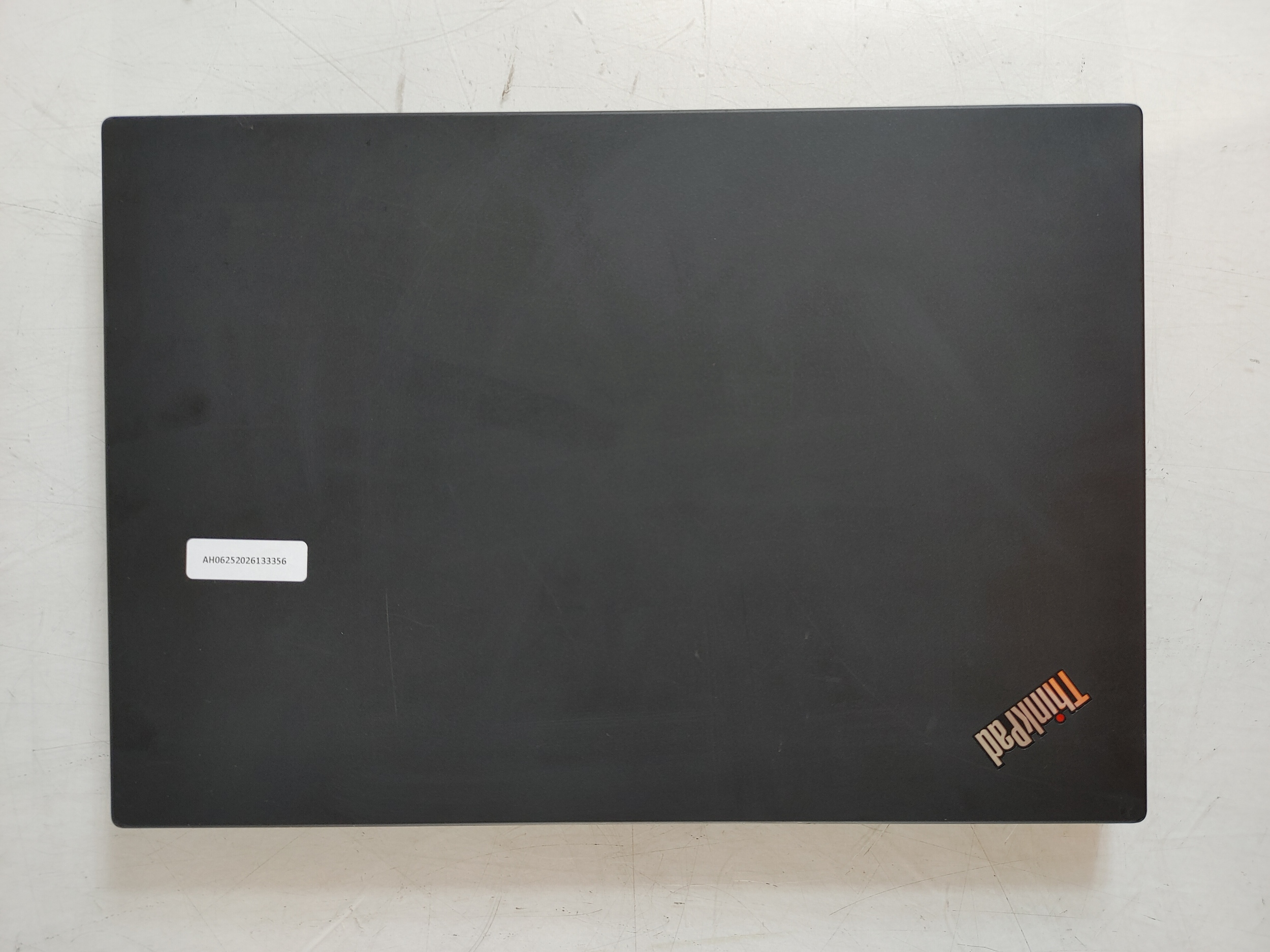 Lenovo ThinkPad T490 Core i7-8565U 1.80 GHz 16 GB DDR4 No HDD