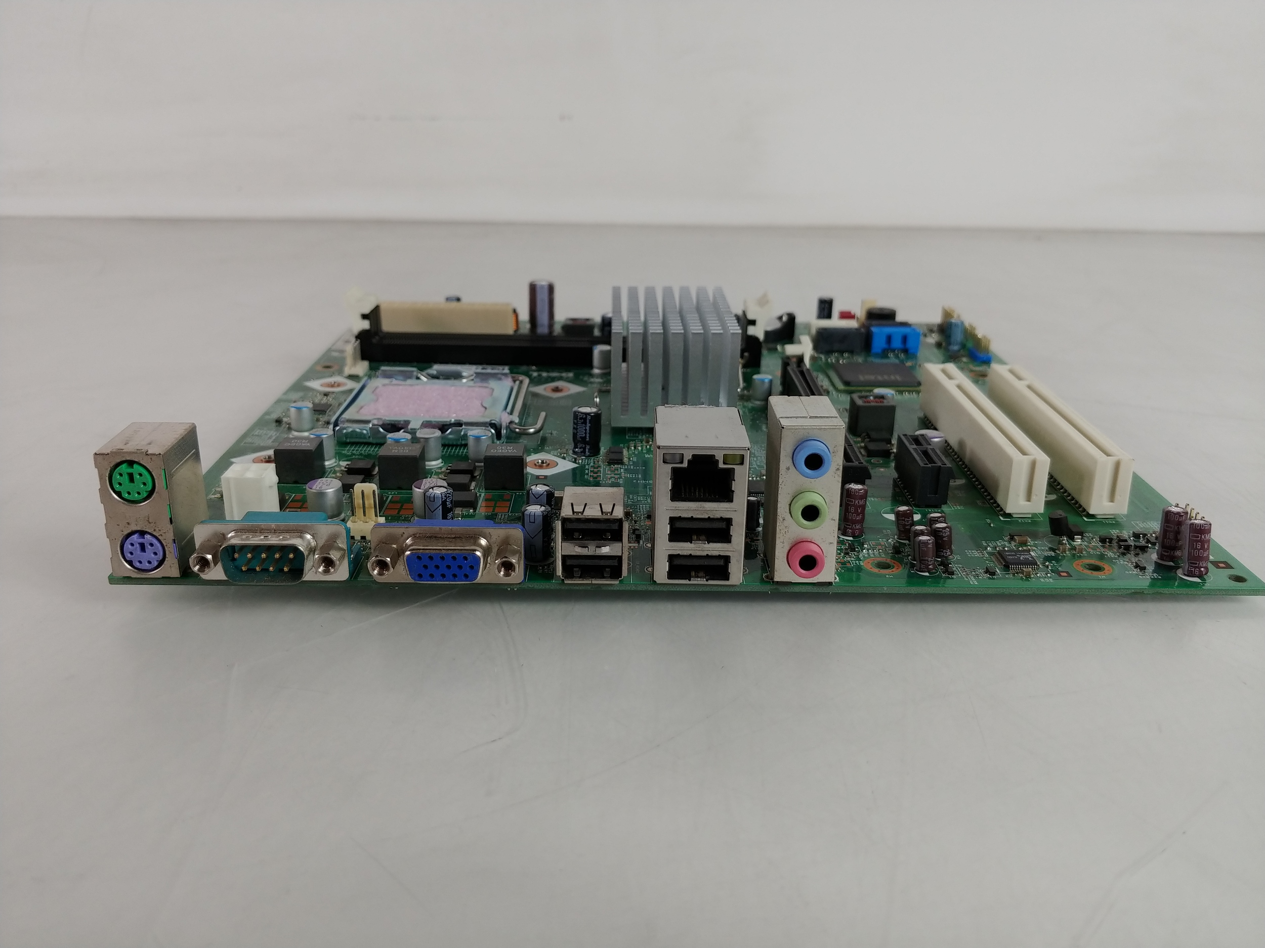 Bo mạch chủ máy tính để bàn Dell Vostro 230/230s MT 7N90W LGA 775 DDR3 SDRAM - Hình ảnh 4 trong số 5