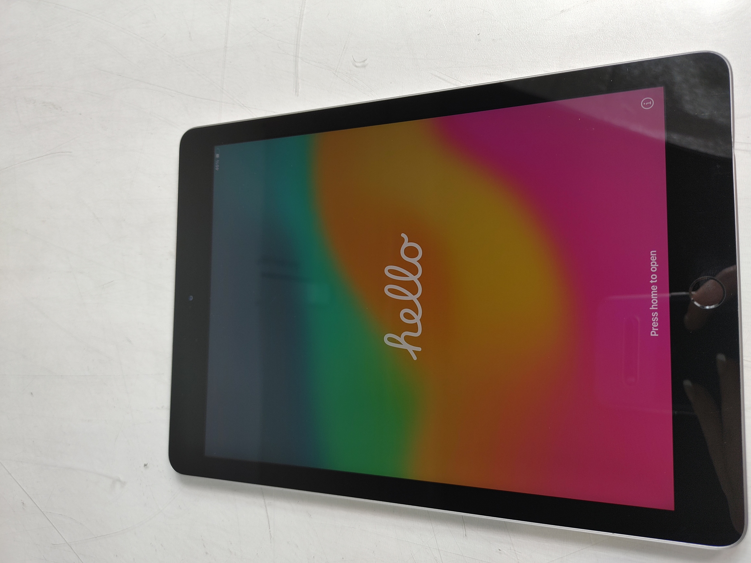 Apple IPAD 6th Gen A1893 32 GB Ios 17.7.8 (Wi-Fi Seulement)