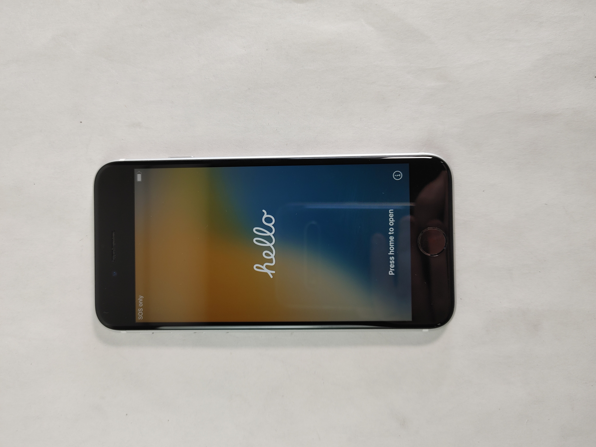 Apple iPhone SE (2020) A2275 64 GB iOS 26.5 (Wi-Fi + 4G) Unlocked