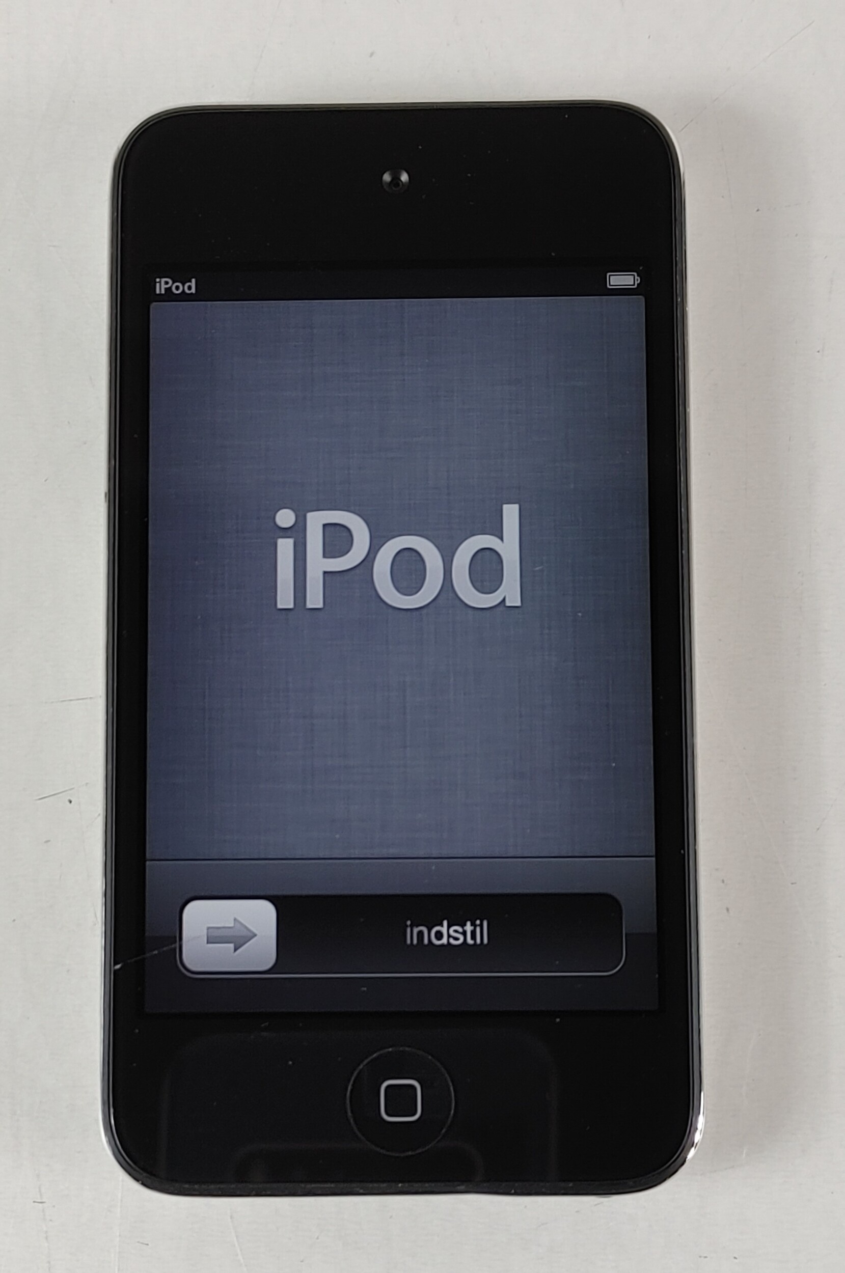 Apple A1367 iPod Touch 4th Gen Black 32 GB