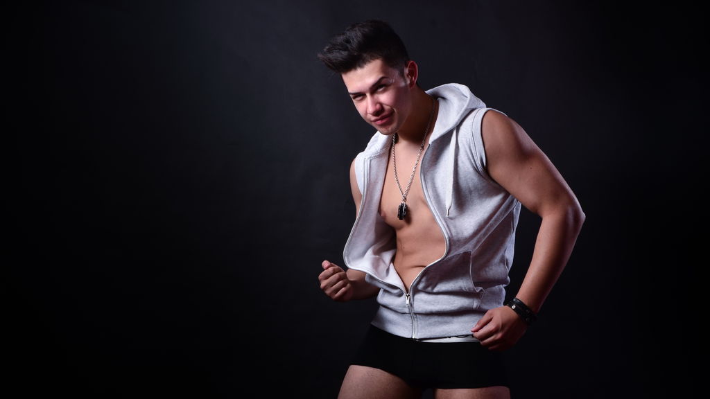 Top Teen Male Cam Model Feature: 0TwinkStripper