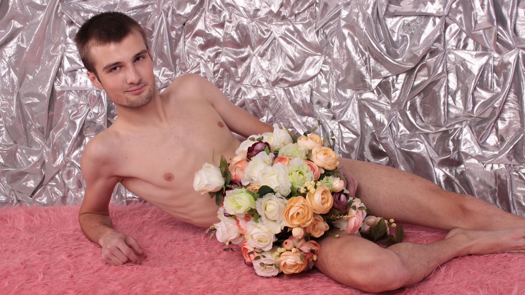 Featured Gay Male Cam Model - TravisBestOne