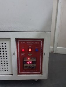 Ultra low temperature freezer