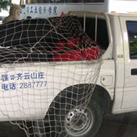 How our luggage made it to the airport. And, yes, it actually all did.