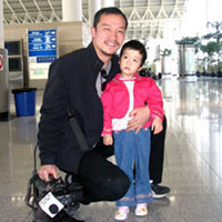 Olivia and her TV crew.