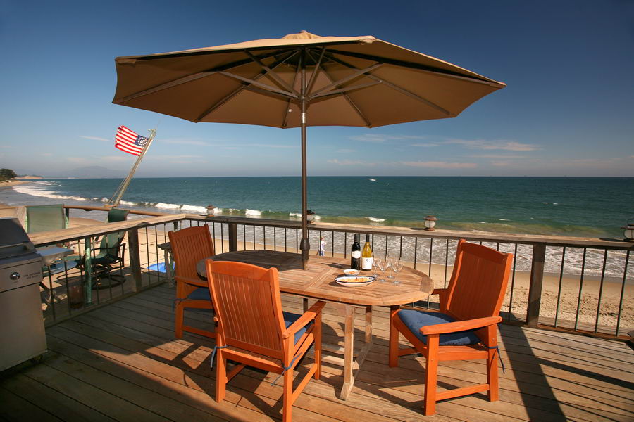 Paradise Retreats: Miramar Beach Retreat in Montecito ...