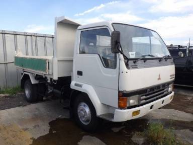Mitsubishi Fuso Fighter 1994 from Japan